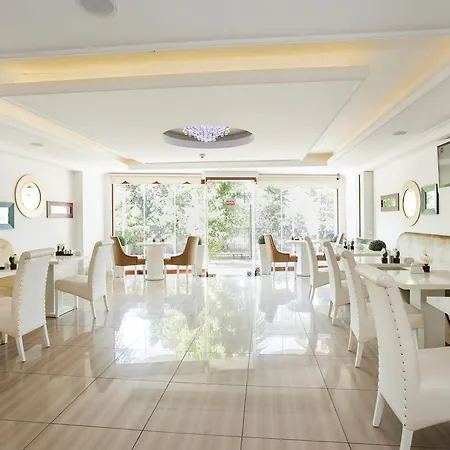 Hotel Kumsal